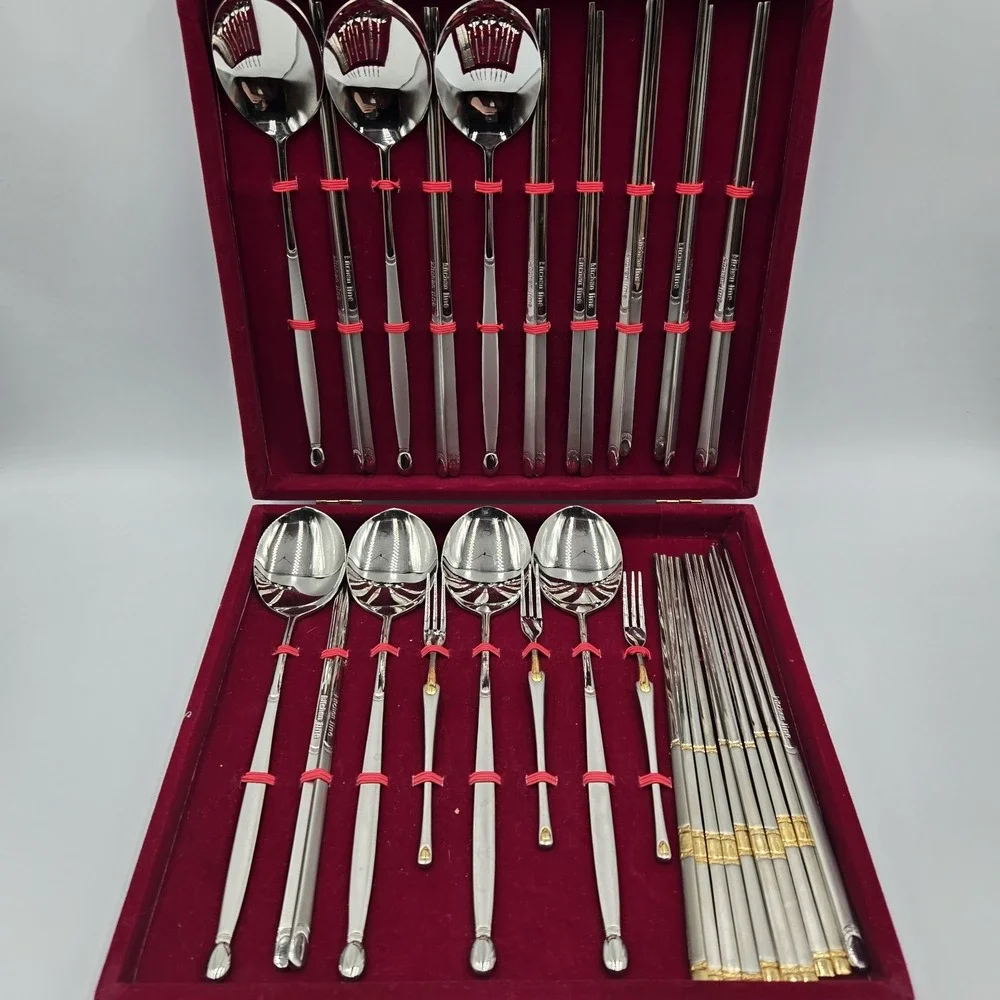 Kitchen Line Black Pearl 18/10‎ Stainless Spoons, Chop Sticks 31 Pc Set W/ Case